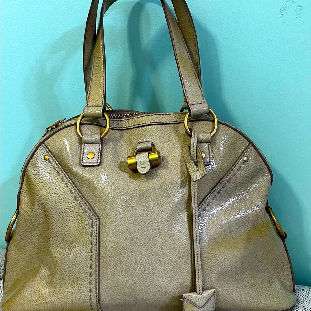 Yves Saint Laurent Muse Cream Patent Leather Purse